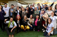 Representantes de las fundaciones participantes y del gobierno regional de Santiago en el lanzamiento de Quédate, un inédito programa integral de prevención del suicidio creado en Chile. 