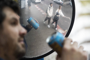 "Radiografía del consumo de bebidas energizantes: quiénes, para qué, cuándo y a pesar de qué riesgos las toman"