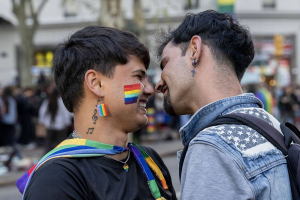 “Puto de mierda”: del insulto cotidiano al homoodio y la violencia estructural contra varones gays