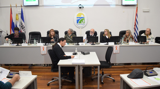Fotografías: Unidad de Comunicación de la Junta Departamental de Canelones