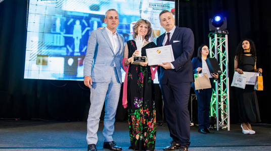 Profesora de la Facultad de Psicología recibió galardón en la 2da edición del Reconocimiento a la Ciencia y Salud del Uruguay