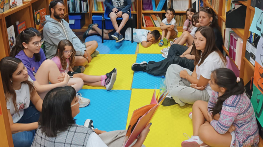 La Biblioteca participó del Espacio de Cuidado y Recreación 2026