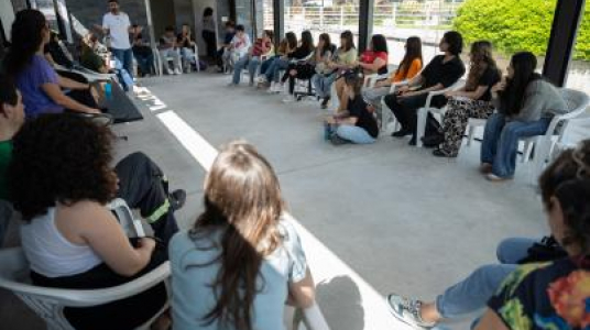 “¿Sabías qué?”: el programa que aborda el uso de sustancias en adolescentes