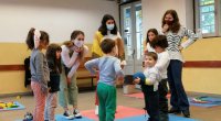 Fotografía de niños y niñas participando del Espacio de Cuidado y Recreación