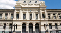 Fachada de la Universidad de la República. Foto: UCUR