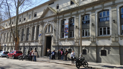 Declaración de la Facultad de Psicología en relación a los traslados no voluntarios de las personas en situación de calle / Resolución N° 46 de fecha 16/09/24