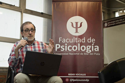 Decano de la Facultad estuvo presente en Argentina para el X Congreso Marplatense Internacional de Psicología