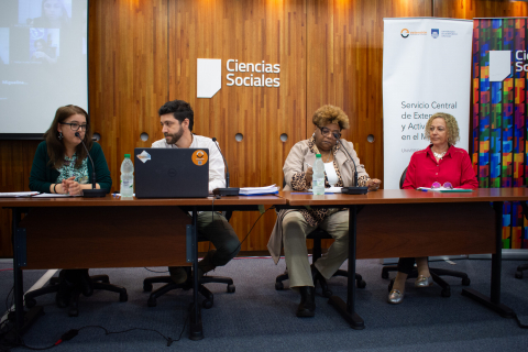  Presentación del informe «Seguimiento del Plan Nacional de Equidad Racial y Afrodescendencia 2019-2023». Foto: Unidad de Comunicación y Publicaciones de la Facultad de Ciencias Sociales