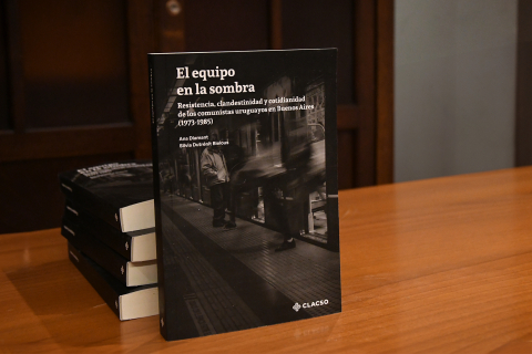 Portada del libro El equipo en la sombra