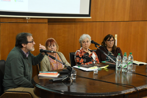 El arte como refugio de la memoria: presentación de Cometas rojas de Memoria