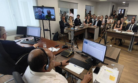 Durante el juicio a Rocca, Morales, Pérez, Caubarrère, Soloviy, Castellá, Costas, Estebenet y Saiz, el 22 de diciembre, en el juzgado de Fray Bentos de primer turno.  Foto: Gentileza APU