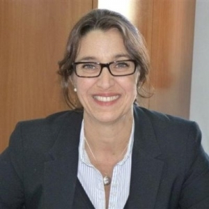 Fotografía de la Prof. Adj. Dra. Silvia Franco